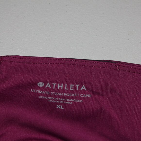 Purple Atheta  Ultimate Stash Pocket Capris Size XL NWOT - Picture 3 of 5